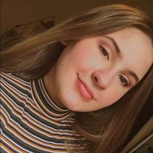 Meet your Posher, Marisa